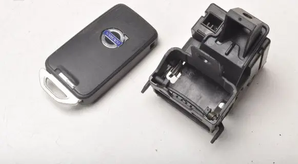Volvo V40 Ignition key/card 30659639