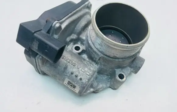 Volkswagen Golf V Throttle valve 06F133062J A2C53302056