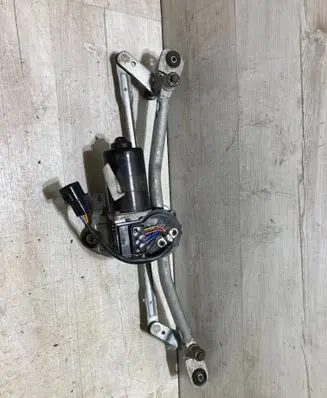 Front wiper linkage and motor
