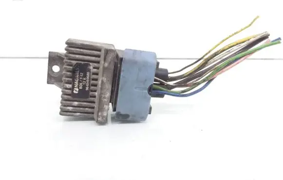 Peugeot 206 Glow plug pre-heat relay 9640469680