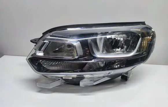 Citroen Jumpy Headlight/headlamp 9808567780