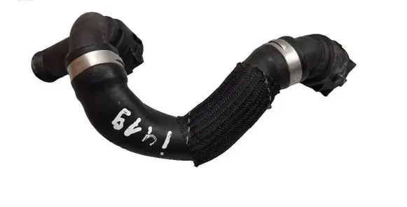 Engine coolant pipe/hose