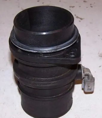Renault Kangoo II Mass air flow meter 98090420
