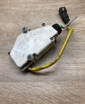 Volkswagen Sharan Central locking motor 95VW9B241AB 7M0959775C
