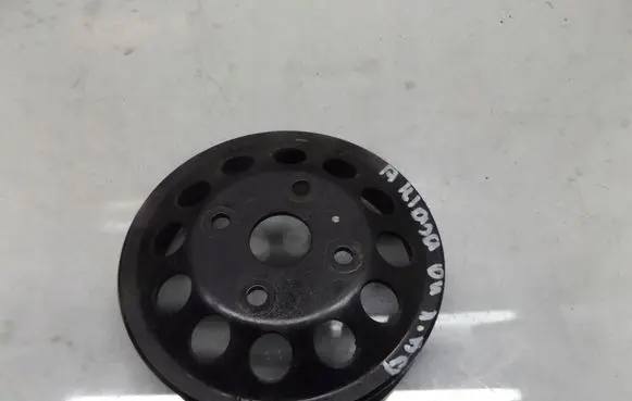 Mercedes-Benz A W169 Water pump pulley 