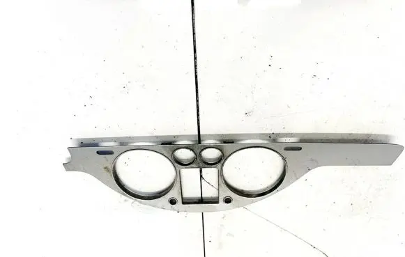 Dashboard trim