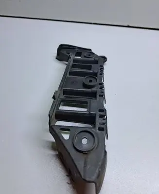 Volkswagen Touran I Front bumper mounting bracket 1T0807184A 014984