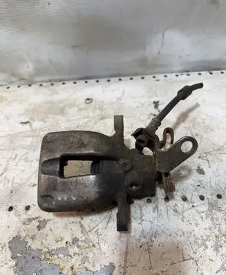 Skoda Octavia Mk2 (1Z) Rear brake caliper