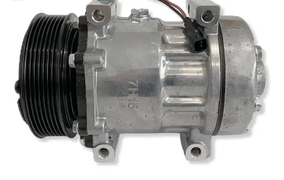Land Rover Defender Air conditioning (A/C) compressor (pump) JPB500270 JPB500300 8FK351135451
