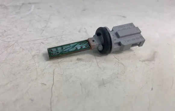 Skoda Octavia Mk3 (5E) Interior temperature sensor 1K0907543E 2511141651 6PF00784303