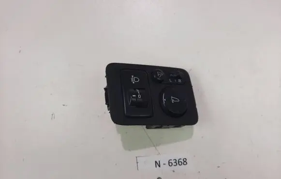 Honda CR-V Wing mirror switch