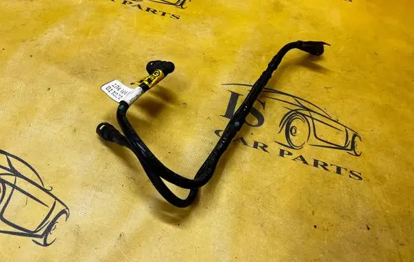 Chevrolet Corvette C5 Fuel line pipe 1044899