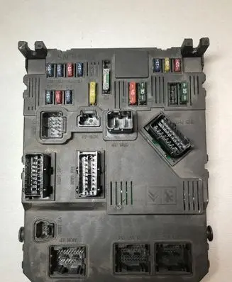 Citroen C3 Fuse module S118085200H BSIF0200 9649811480