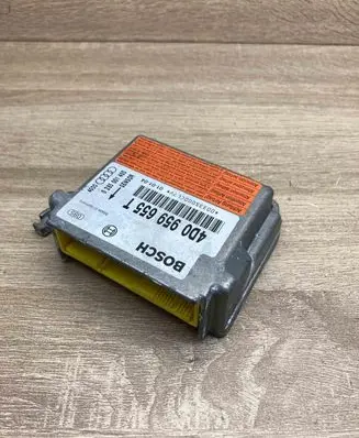 Audi A8 S8 D2 4D Airbag control unit/module 4D0959655T 0285001405 Used