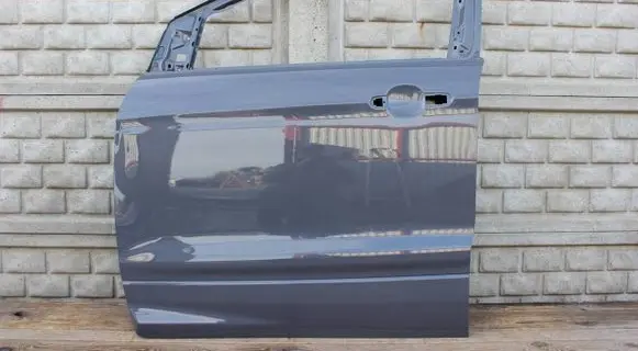 Ford Kuga II Front door DV44-S20221-AB DV44S20221AB