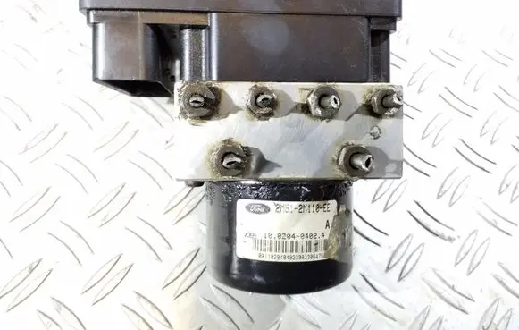 Ford Focus ABS Pump 10092501193 2M512M110EE 10020404024