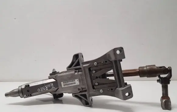 Steering wheel axle set