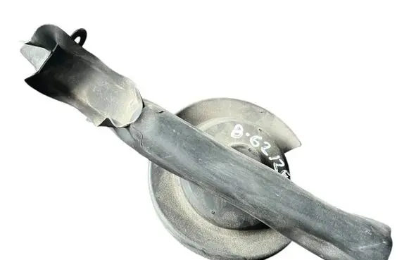 Engine compartment rubber