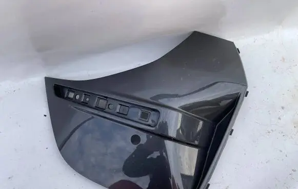 BMW 4 G22 G23 G24 G26 Rear bumper trim bar molding 8078587