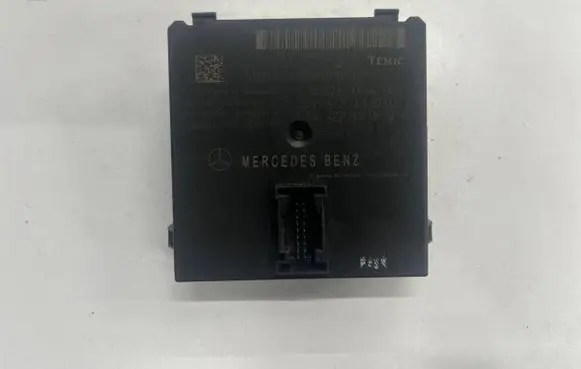 Mercedes-Benz S W221 Gateway control module A2219006702 A2219020802 A2219016900