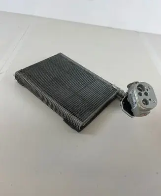 BMW 4 F32 F33 Air conditioning (A/C) expansion valve 64119289832 670825CE 328514