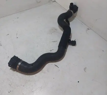 BMW 3 E90 E91 Coolant pipe/hose 