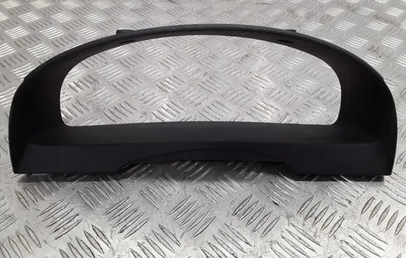 Dashboard trim