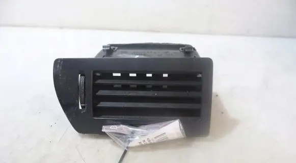 Opel Astra H Dashboard side air vent grill/cover trim