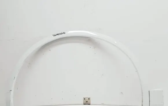 Volkswagen Touareg III Front arch trim 760853717
