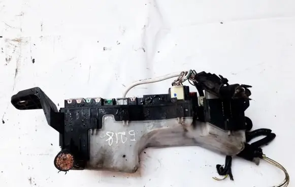 Toyota Corolla Verso AR10 Fuse box set
