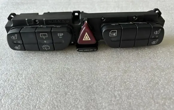 Mercedes-Benz CLC CL203 Hazard light switch A2038219679 3306410401 2038219679