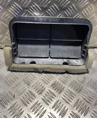 Subaru Outback (BT) Quarter panel pressure vent 72651AJ01A
