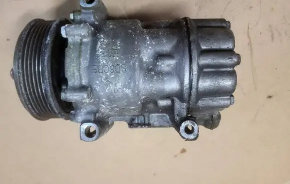 Peugeot 508 RXH Air conditioning (A/C) compressor (pump) 9671451180