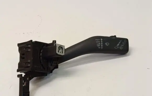 Volkswagen Golf V Wiper control stalk 1K0953519H
