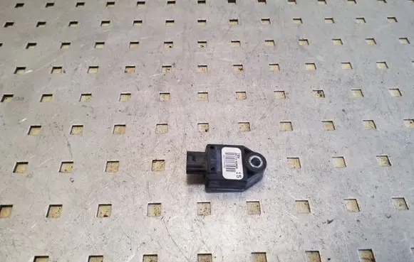 Toyota Auris 150 Airbag deployment crash/impact sensor 8917302050