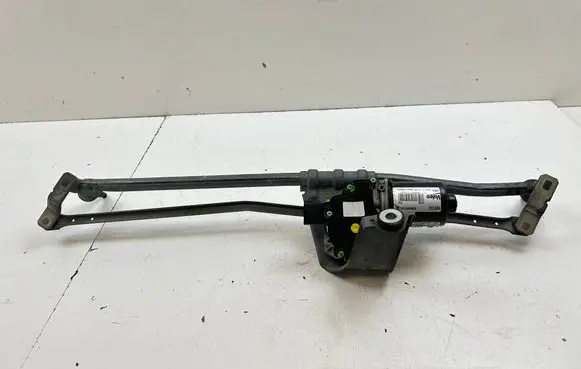 Iveco Daily 6th gen Front wiper linkage and motor W000051914