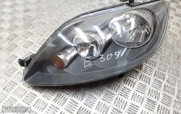 Volkswagen Golf Plus Headlight/headlamp 5M2941005A