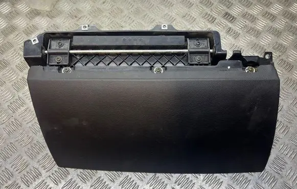 BMW 7 E65 E66 Glove box 7027427 72758410