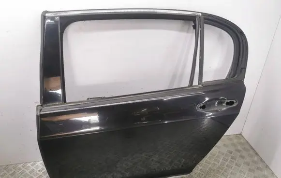 Bentley Flying Spur Rear door
