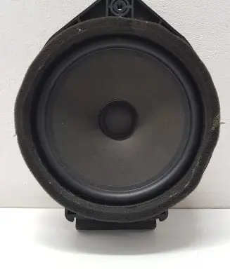 Opel Crossland X Front door speaker 39144982
