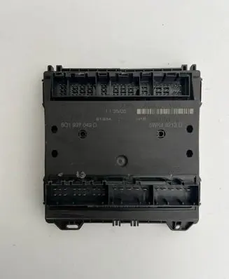 Skoda Fabia Mk1 (6Y) Comfort/convenience module 6Q1937049D 5WK48212D