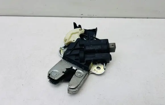 Audi A4 S4 B7 8E 8H Tailgate/trunk/boot lock/catch/latch 4F5827505D