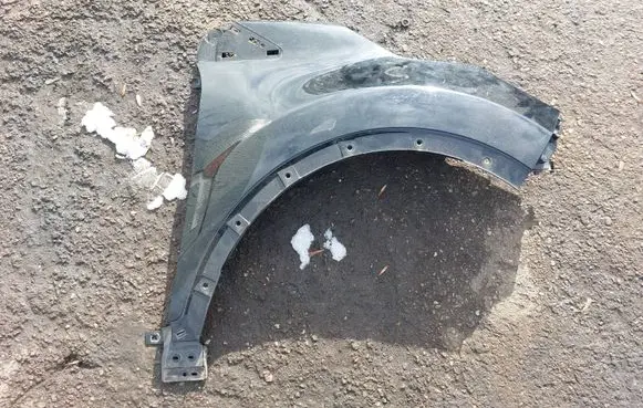 Renault Captur Fender 631001642R
