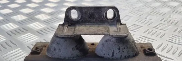 Audi A6 S6 C6 4F Muffler mount bracket/holder 4F0253099 0610243A