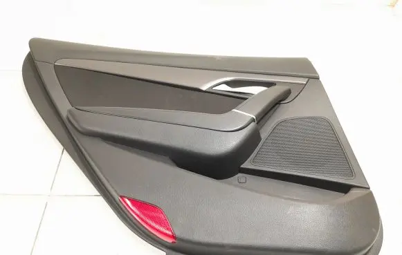 Hyundai i40 Rear door card panel trim 833703Z000