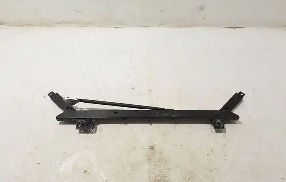 Volvo XC60 Top upper radiator support slam panel 32318891