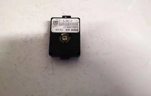 BMW X3 E83 Antenna control unit 699008901 6990089-01