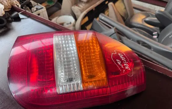 Opel Zafira A Rear/tail lights 62281
