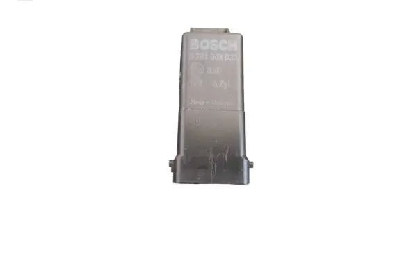 Iveco Daily 35 - 40.10 Glow plug pre-heat relay 0281003039