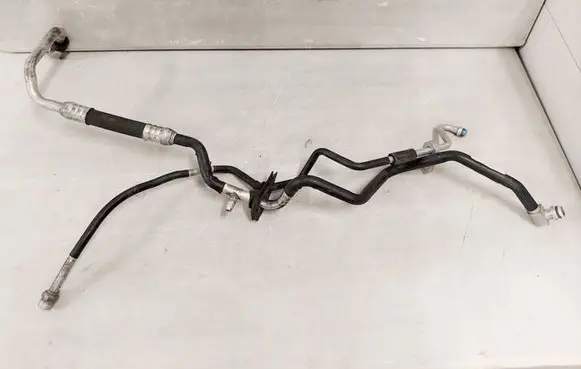 Audi A8 S8 D3 4E Air conditioning (A/C) pipe/hose 4E1260712AP